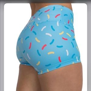 Feed me fight me blue sprinkle shorts M (icing)